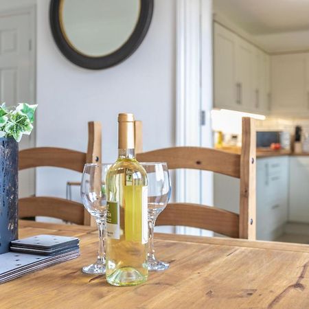 Maunsell House - Lovely Central Home Near Designer Outlets & Town With Parking Ashford  Esterno foto