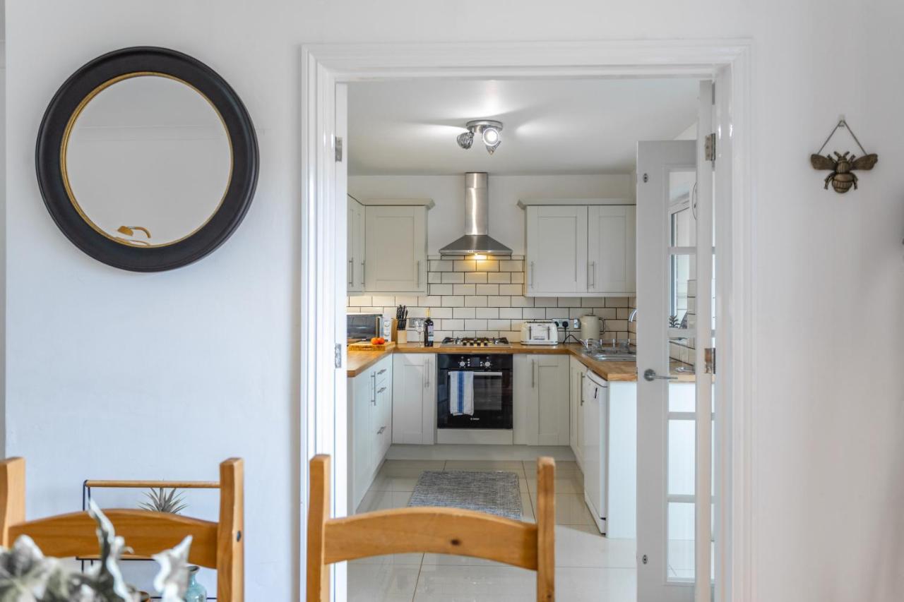 Maunsell House - Lovely Central Home Near Designer Outlets & Town With Parking Ashford  Esterno foto