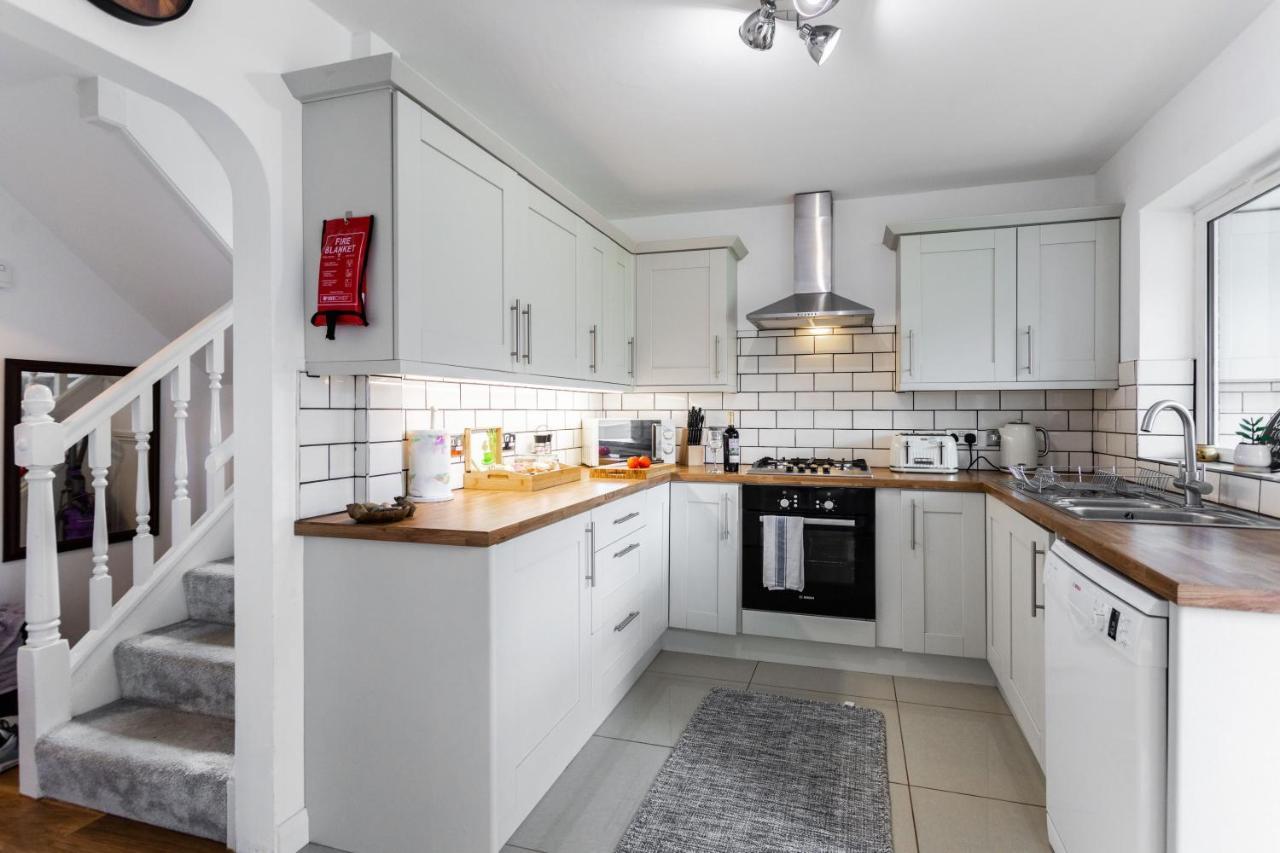 Maunsell House - Lovely Central Home Near Designer Outlets & Town With Parking Ashford  Esterno foto