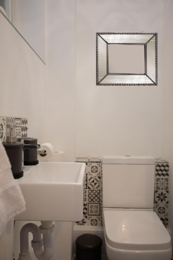 Maunsell House - Lovely Central Home Near Designer Outlets & Town With Parking Ashford  Esterno foto
