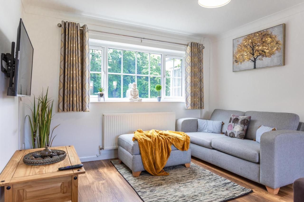 Maunsell House - Lovely Central Home Near Designer Outlets & Town With Parking Ashford  Esterno foto